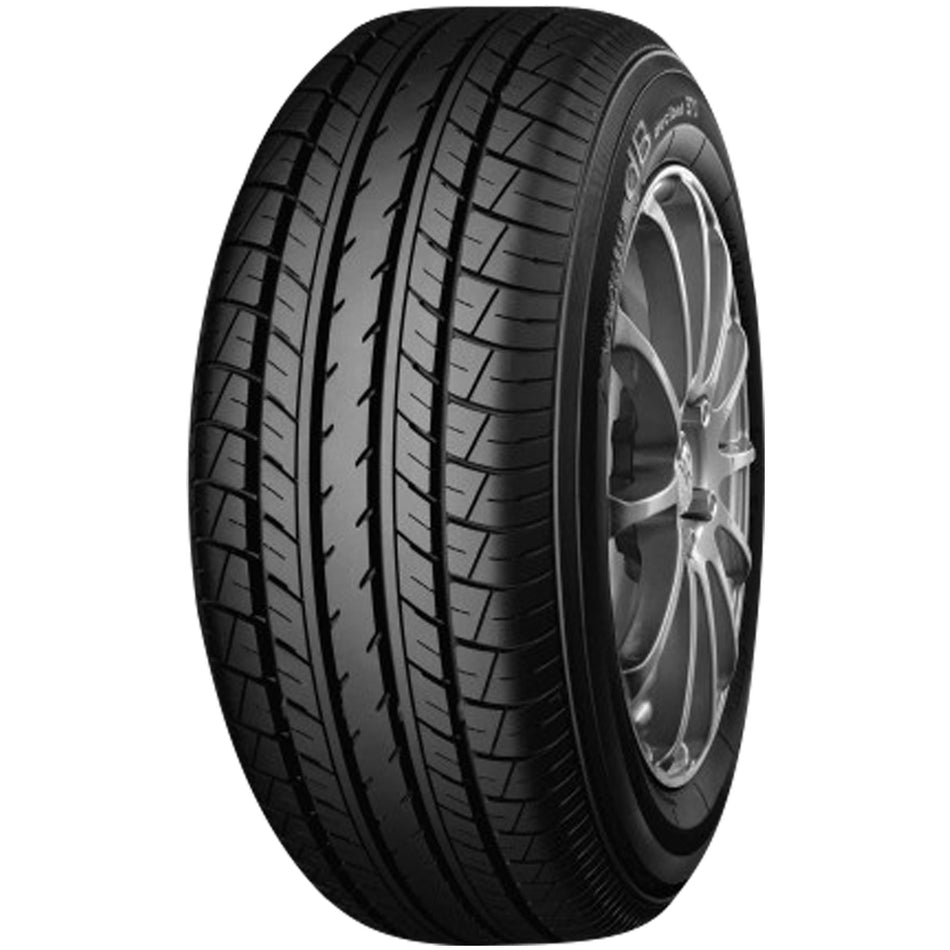 215/45 R17 87W Yokohama dB decibel E70J