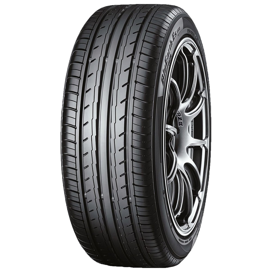 225/40 R18 92W Yokohama BluEarth-Es ES32 XL
