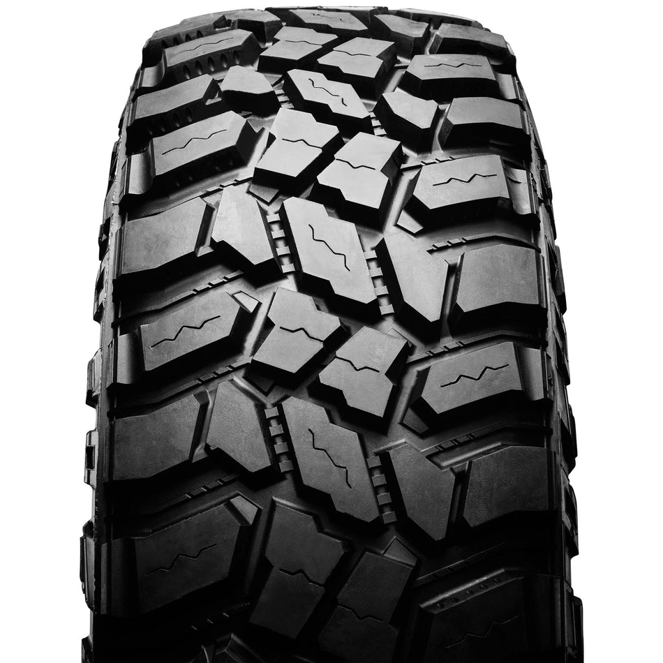 LT265/70 R17 121/118Q Cooper Discoverer STT PRO POR