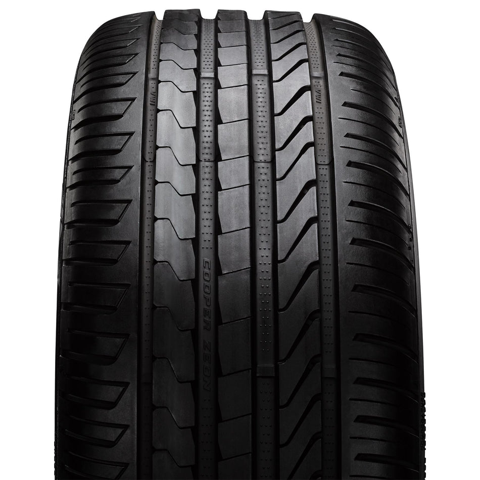 255/35 R18 94Y Cooper Zeon CS8 XL