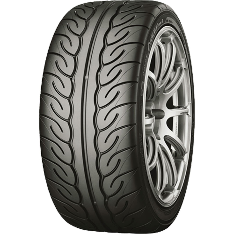 235/45 R17 94W Yokohama Advan Neova AD08RS